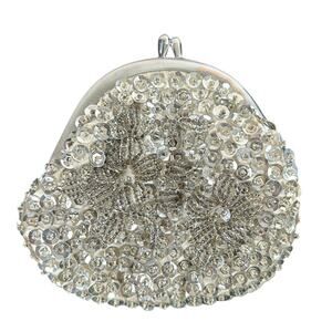 Vtg JEM Mini Coin purse handbag accessory- floral beaded silver metallic- 3.5x4"